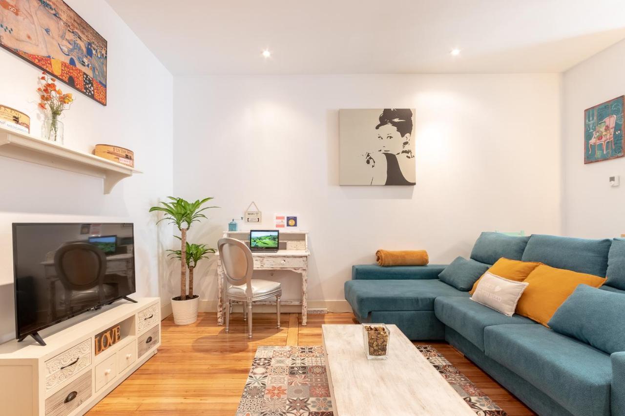 Apartment Between Old Town & Guggenheim!! Private Parking ビルバオ エクステリア 写真