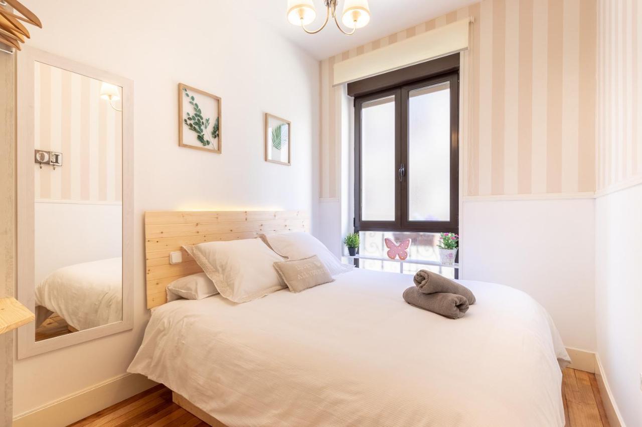 Apartment Between Old Town & Guggenheim!! Private Parking ビルバオ エクステリア 写真
